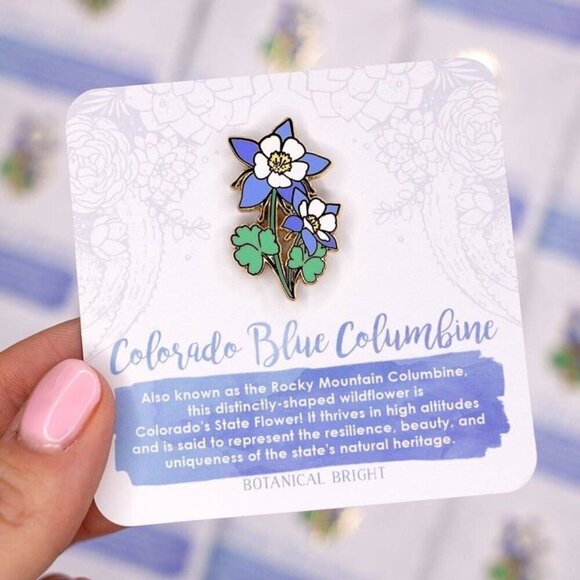 Colorado Blue Columbine Enamel Pin - Colorado State Flower - Nature Brooch - Picture 2 of 2